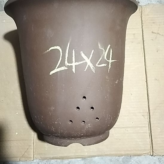 紫砂特大金钟一个