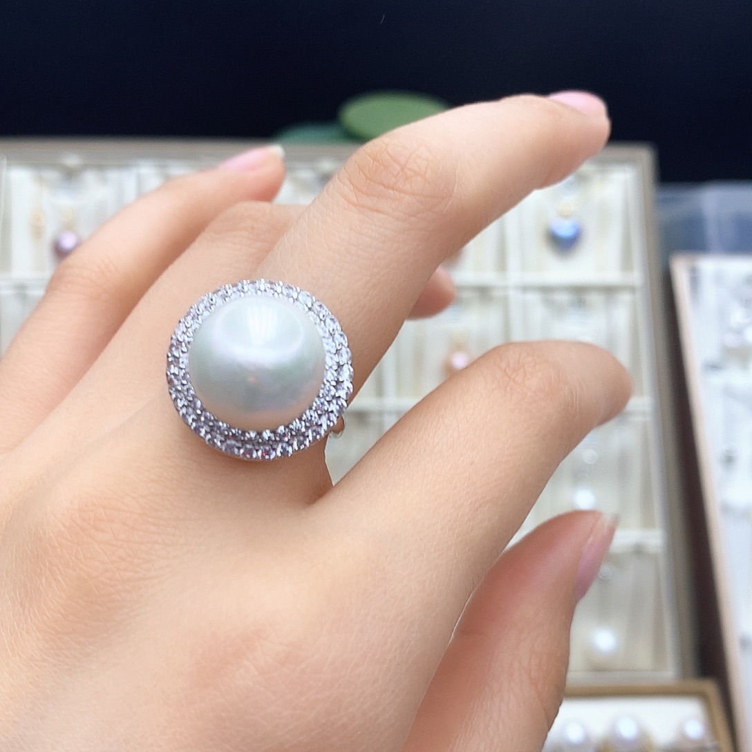 淡水珍珠合金颈饰