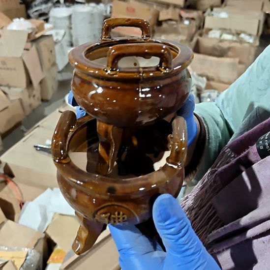 瓷片陶瓷盘子碗啥都有