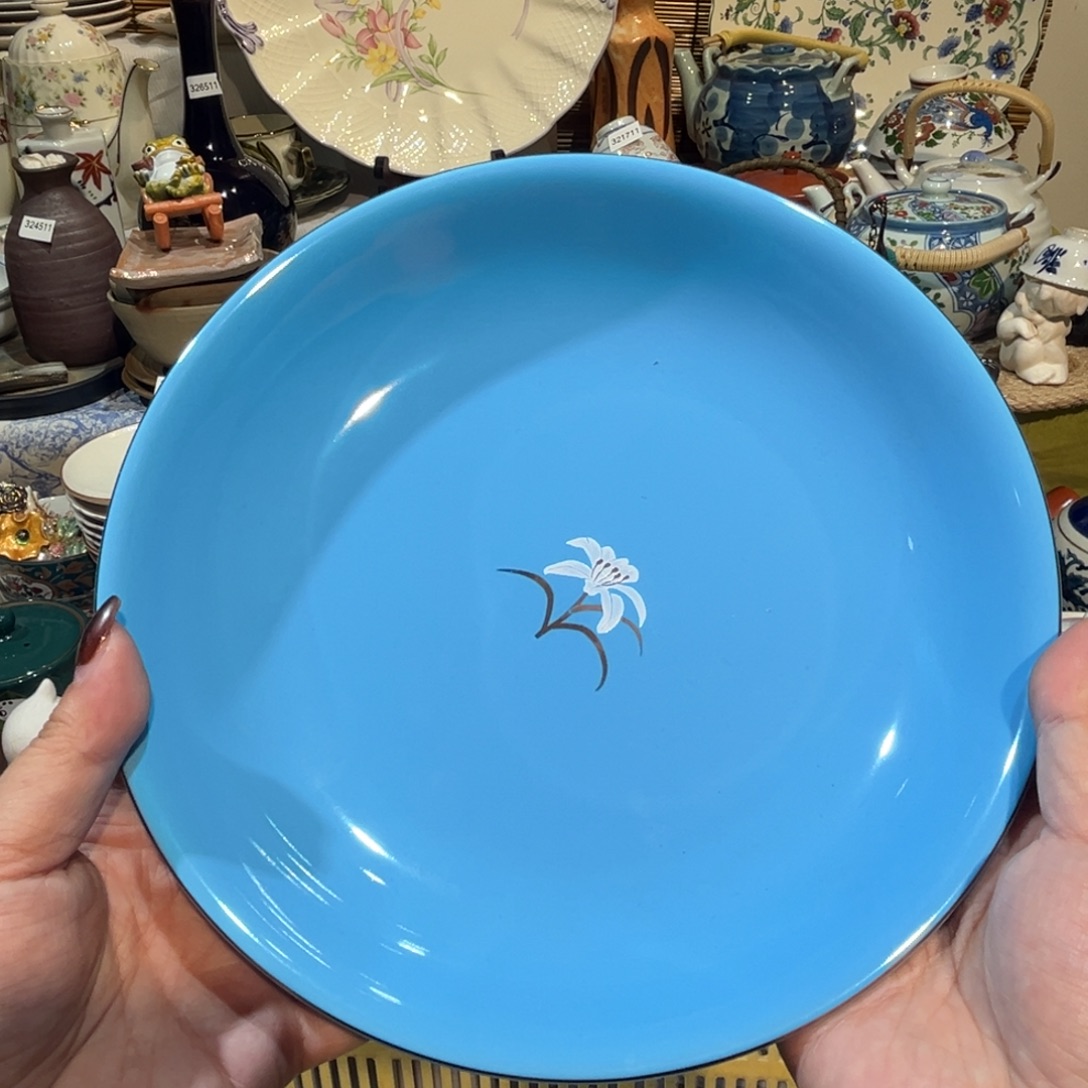 R***u其他散瓷，默认微瑕，完美者慎拍。