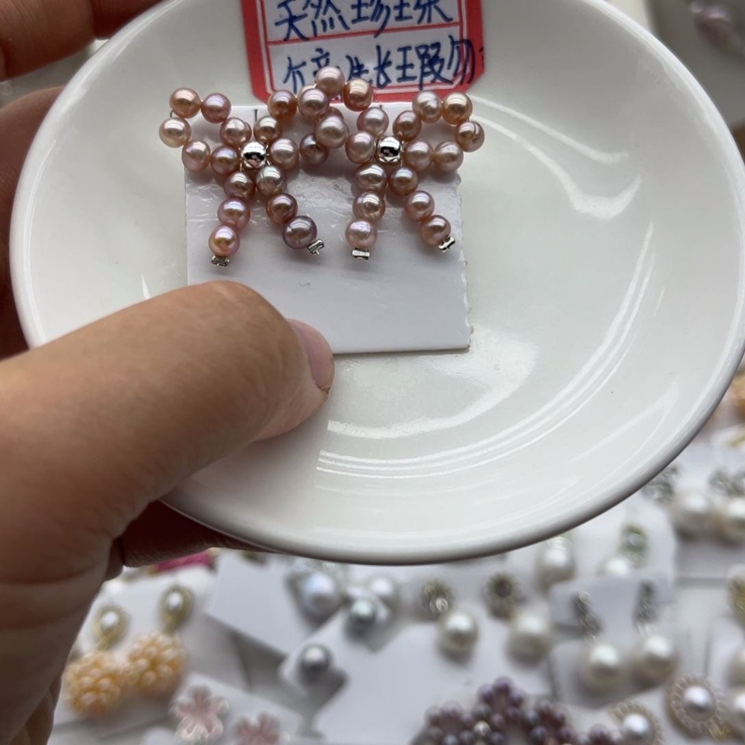 淡水珍珠颈饰未镶嵌