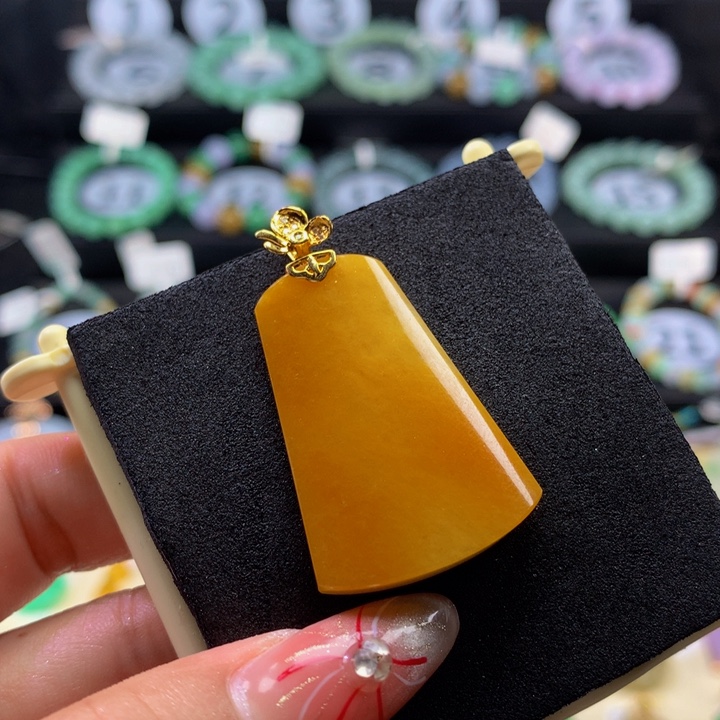 翡翠手链18K金镶嵌翡翠