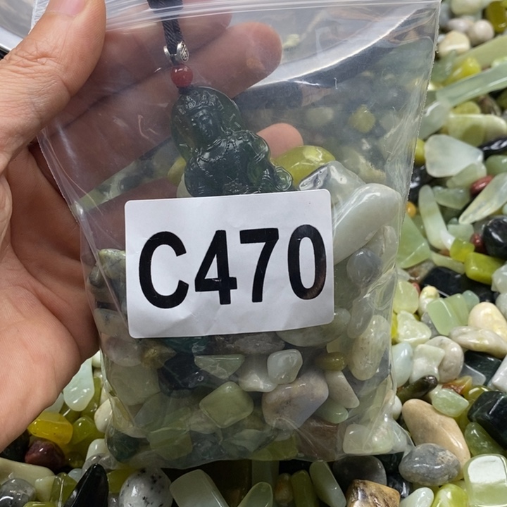 蛇纹石玉鱼缸石未镶嵌