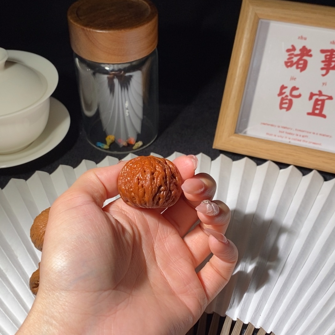 文玩核桃吊坠铁锤