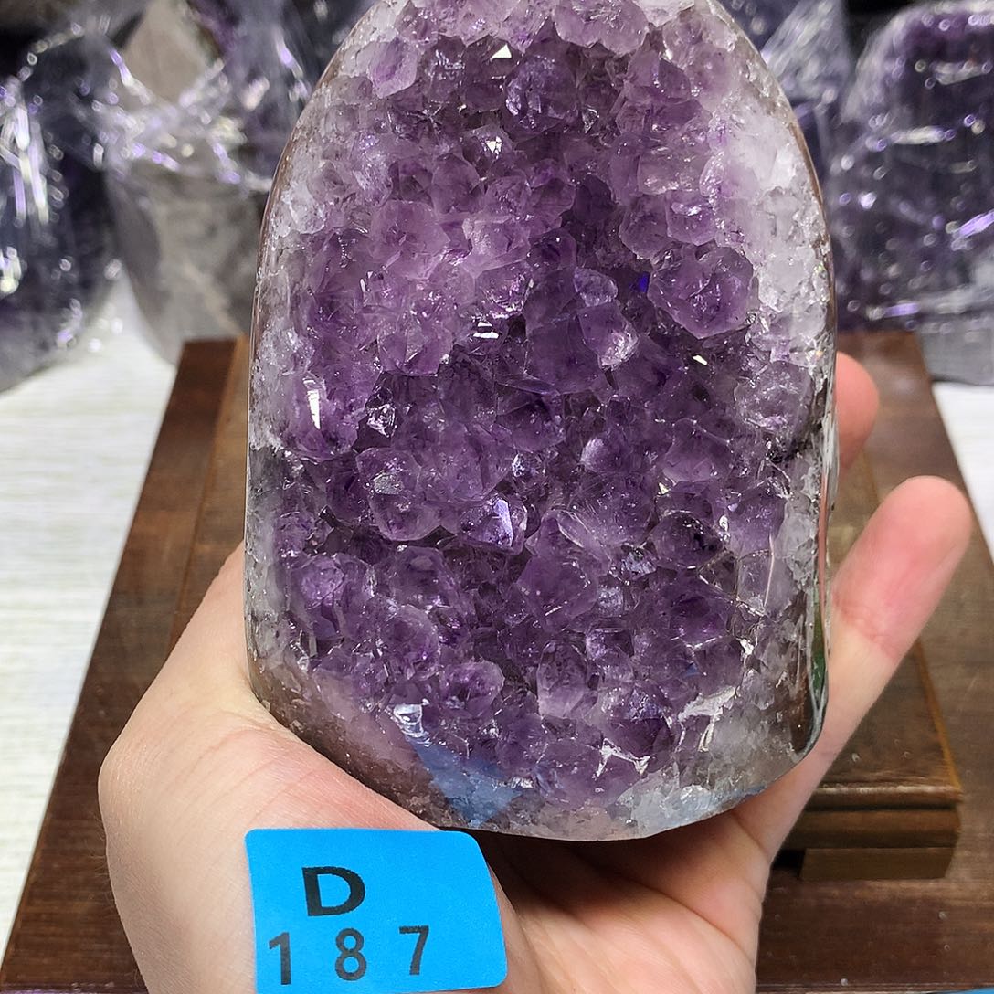紫晶大型摆件（非配饰）未镶嵌