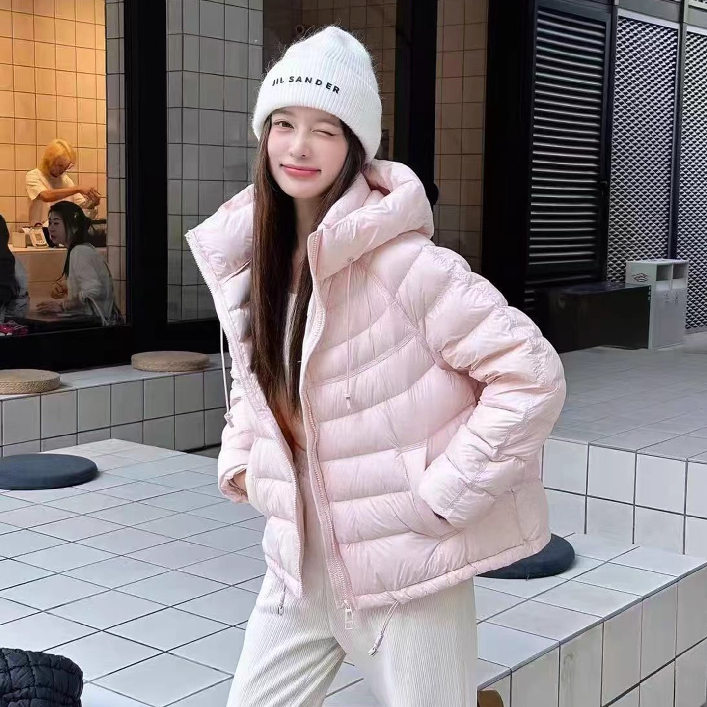 【90白鹅绒】高级感排骨羽绒服女2025冬新款时尚洋气短款轻便外套