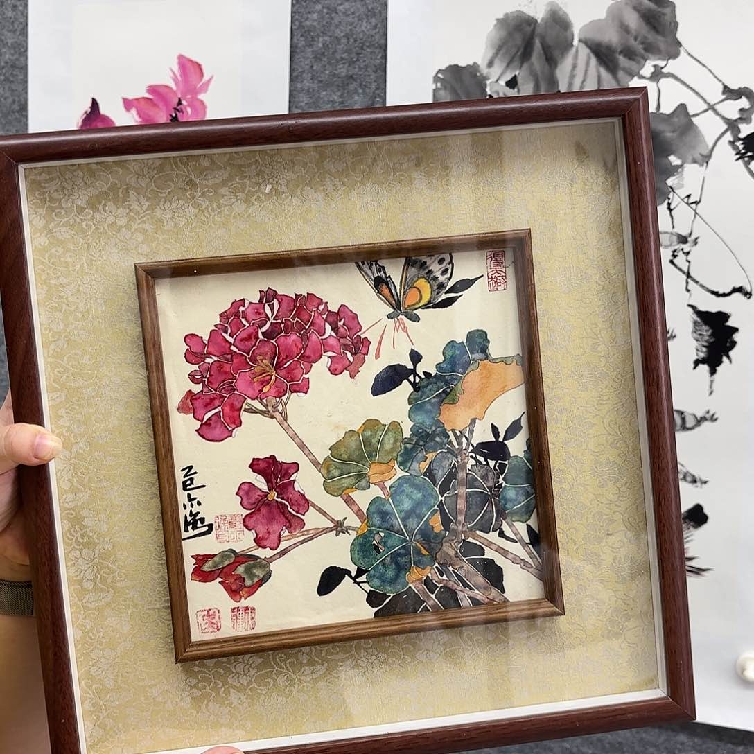 国画艺术家真人手绘