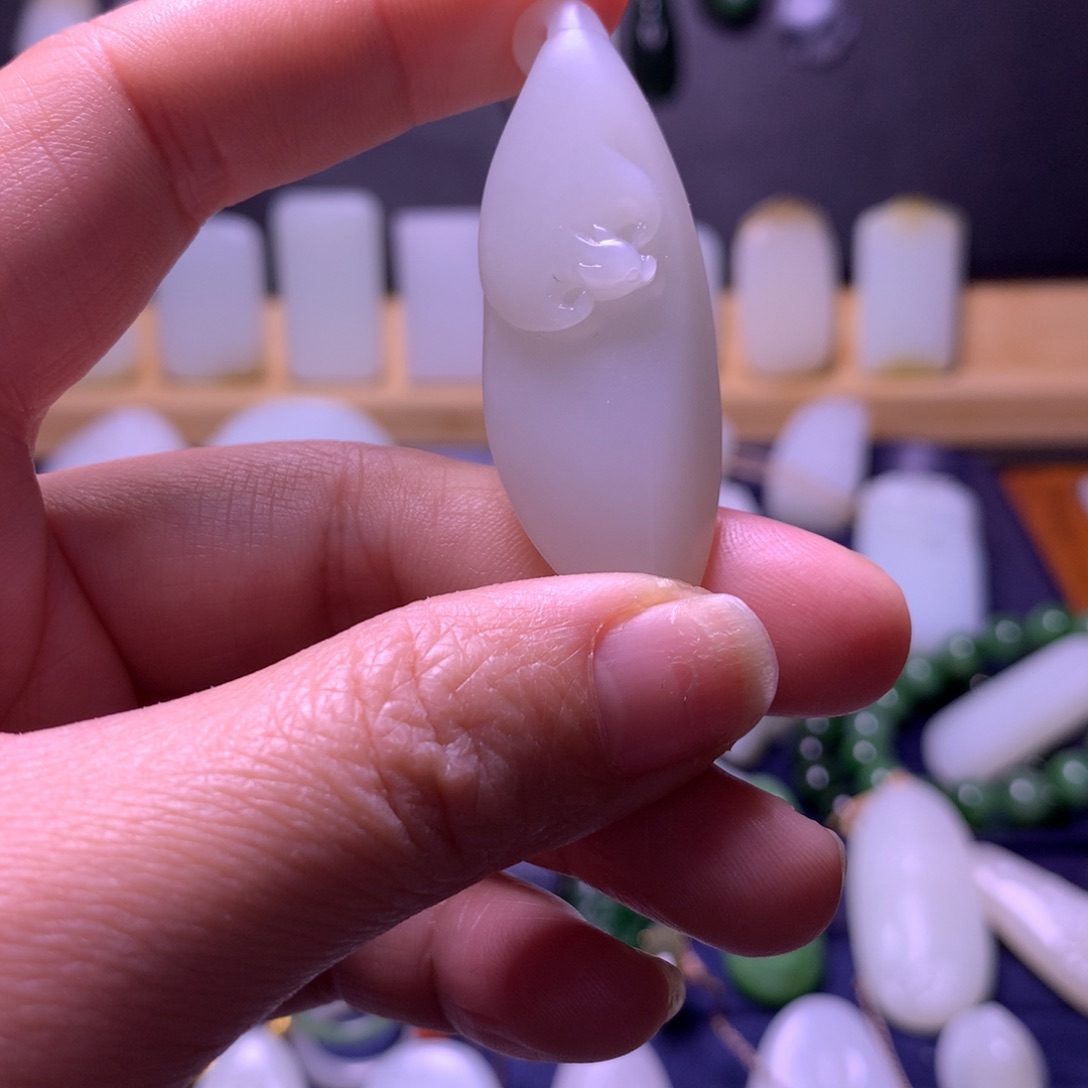 和田玉挂件未镶嵌