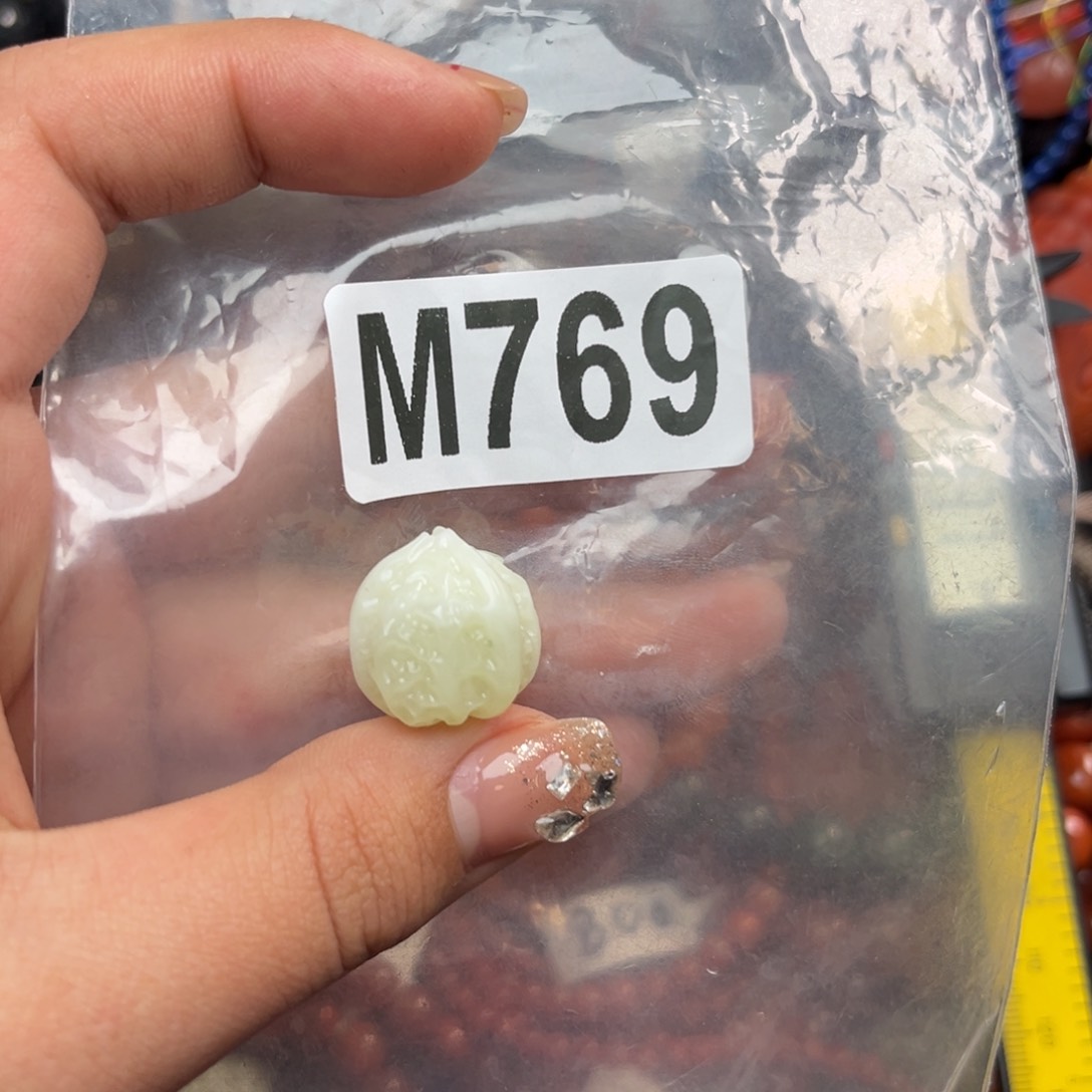 和田玉珠宝奇石未镶嵌