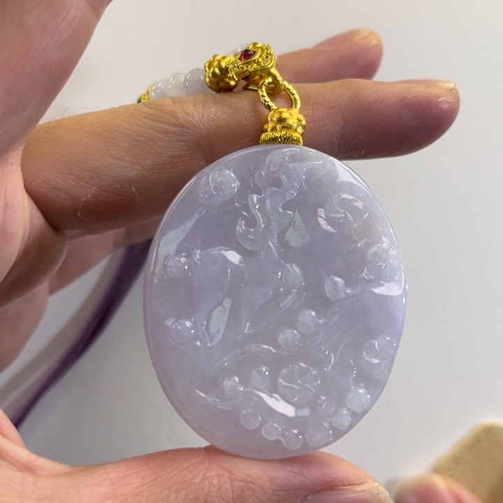 翡翠吊坠(赠链)未镶嵌代编织