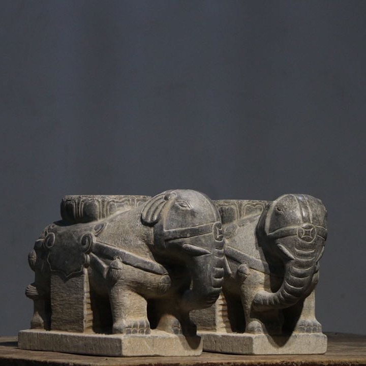 天然青石雕刻石头大象摆件长33厘米宽14厘米高24厘米