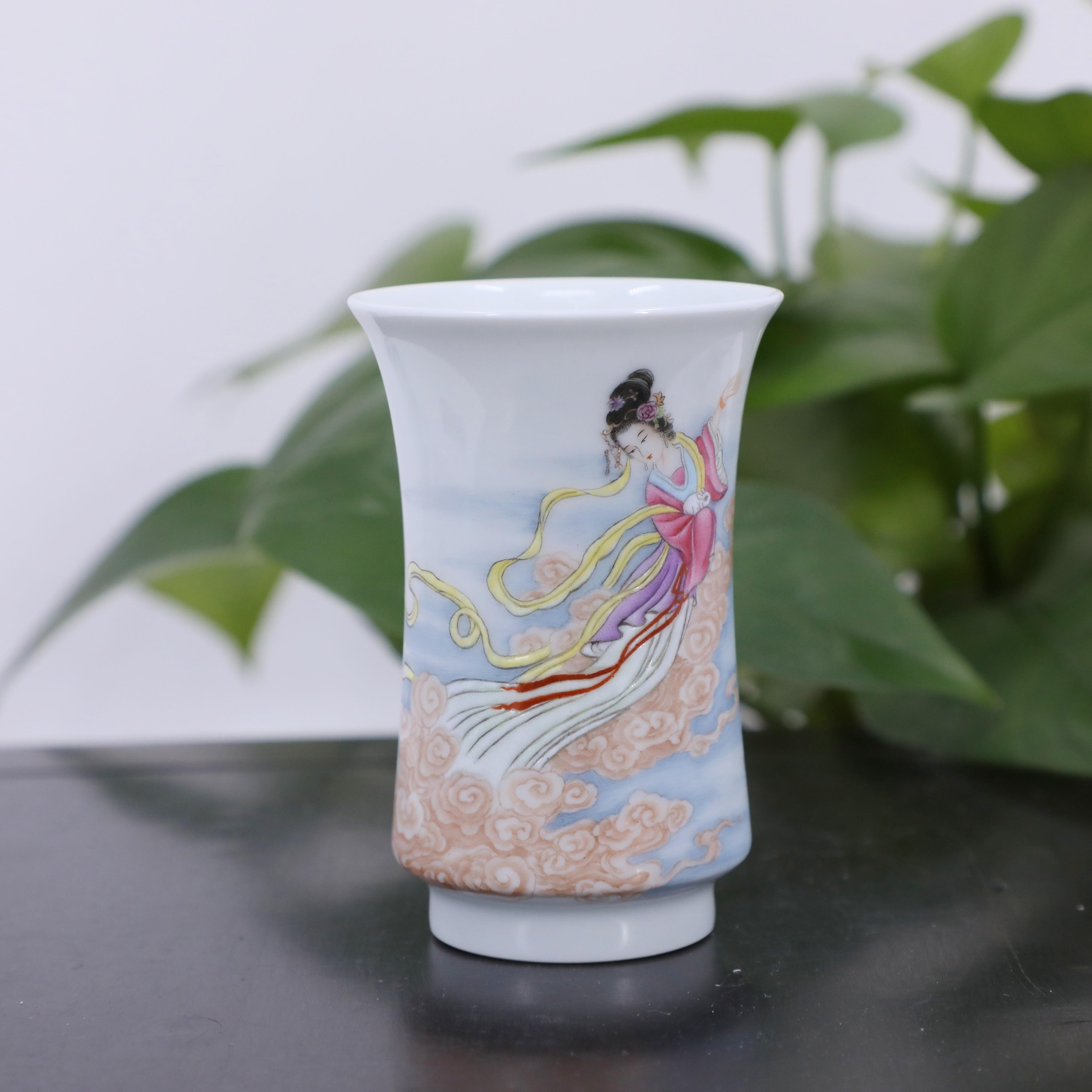 瓷器粉彩仙女飞天杯DDCQ