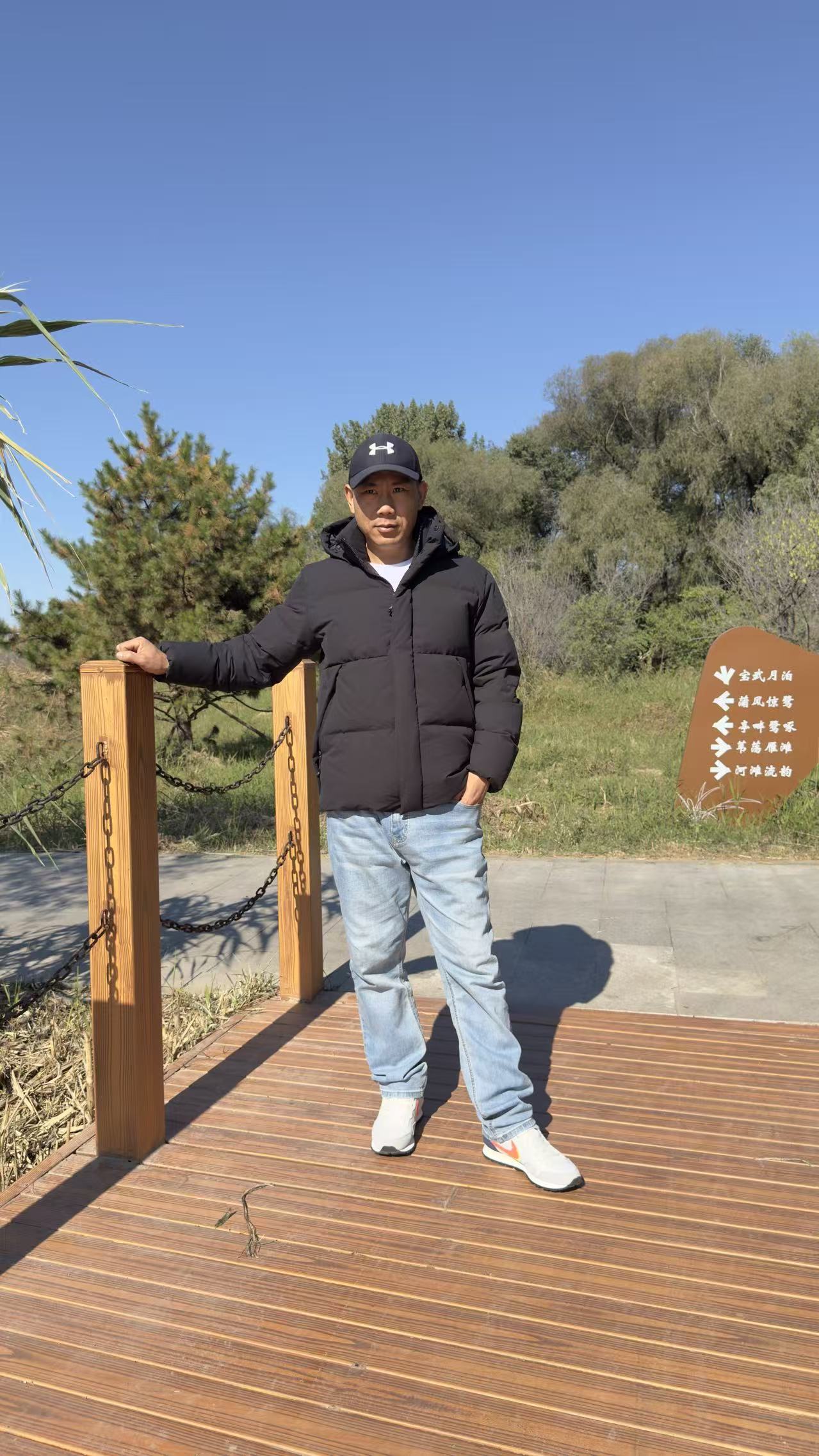 H经典款95%加厚羽绒服