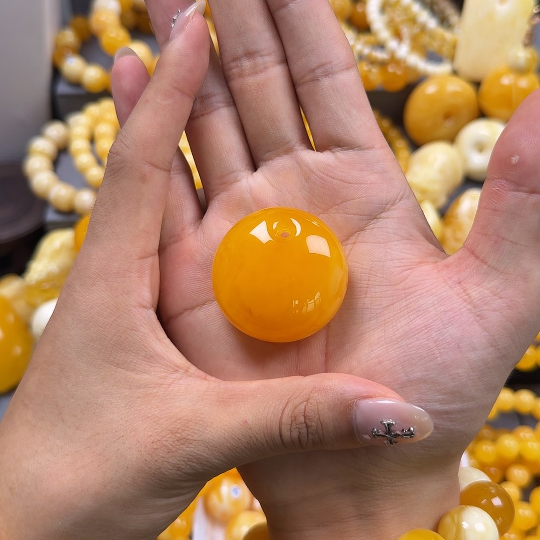 琥珀珠宝奇石未镶嵌公主扣