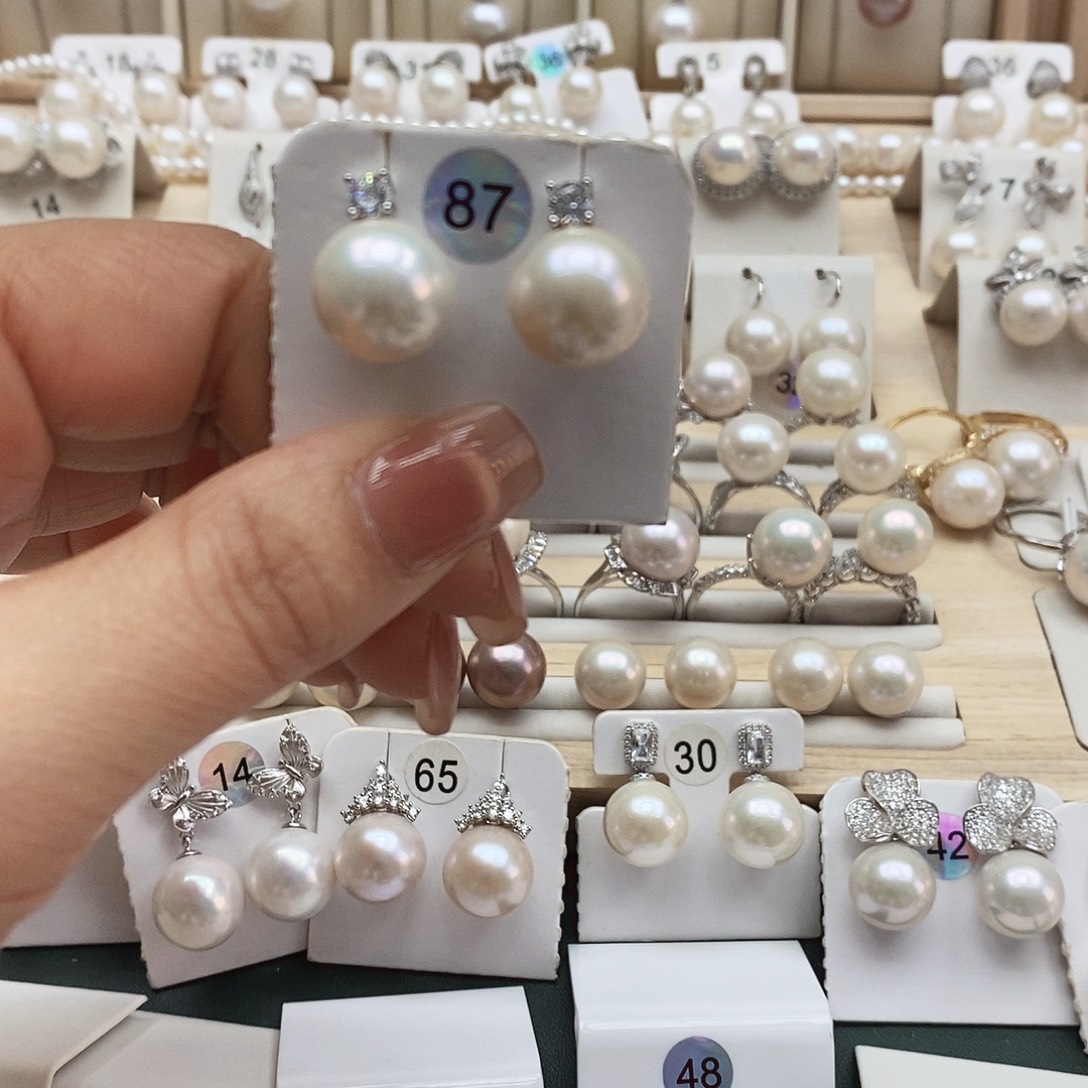 银S925镶嵌颈饰淡水珍珠