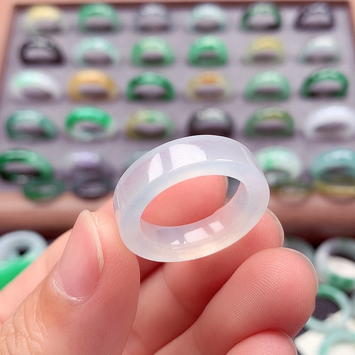 翡翠戒指未镶嵌16-17号