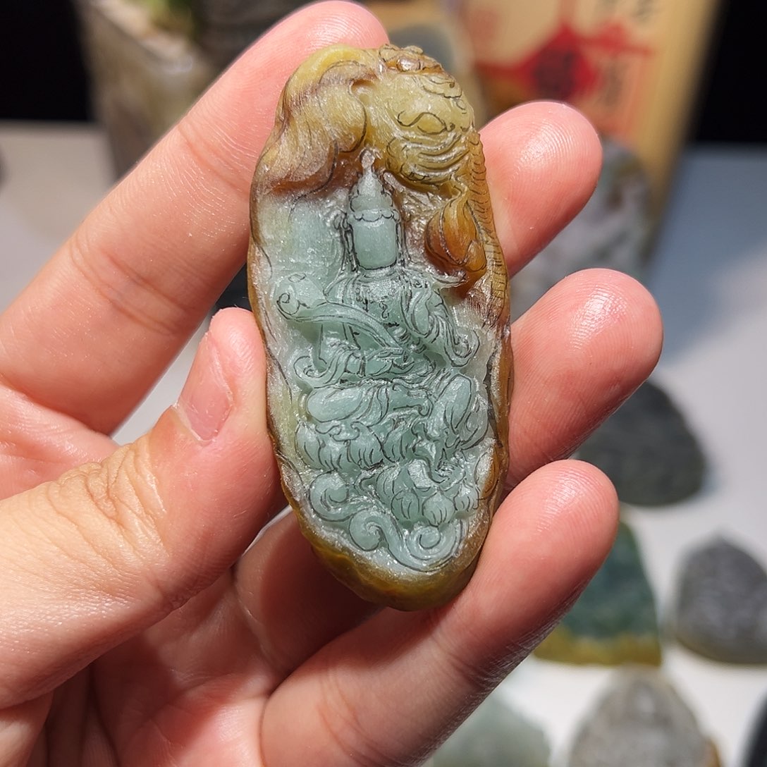 定制翡翠未镶嵌孤***山定制翡翠