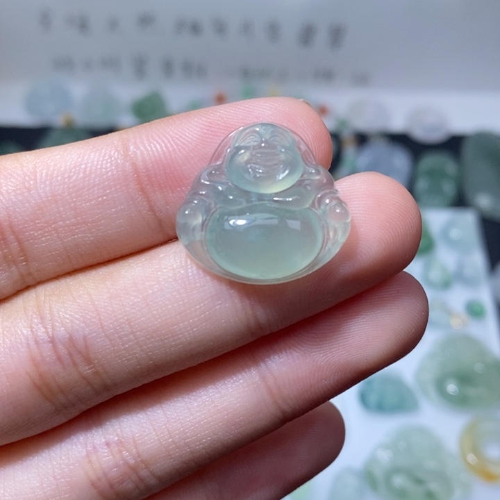 翡翠未镶嵌颈饰冰晴佛公
