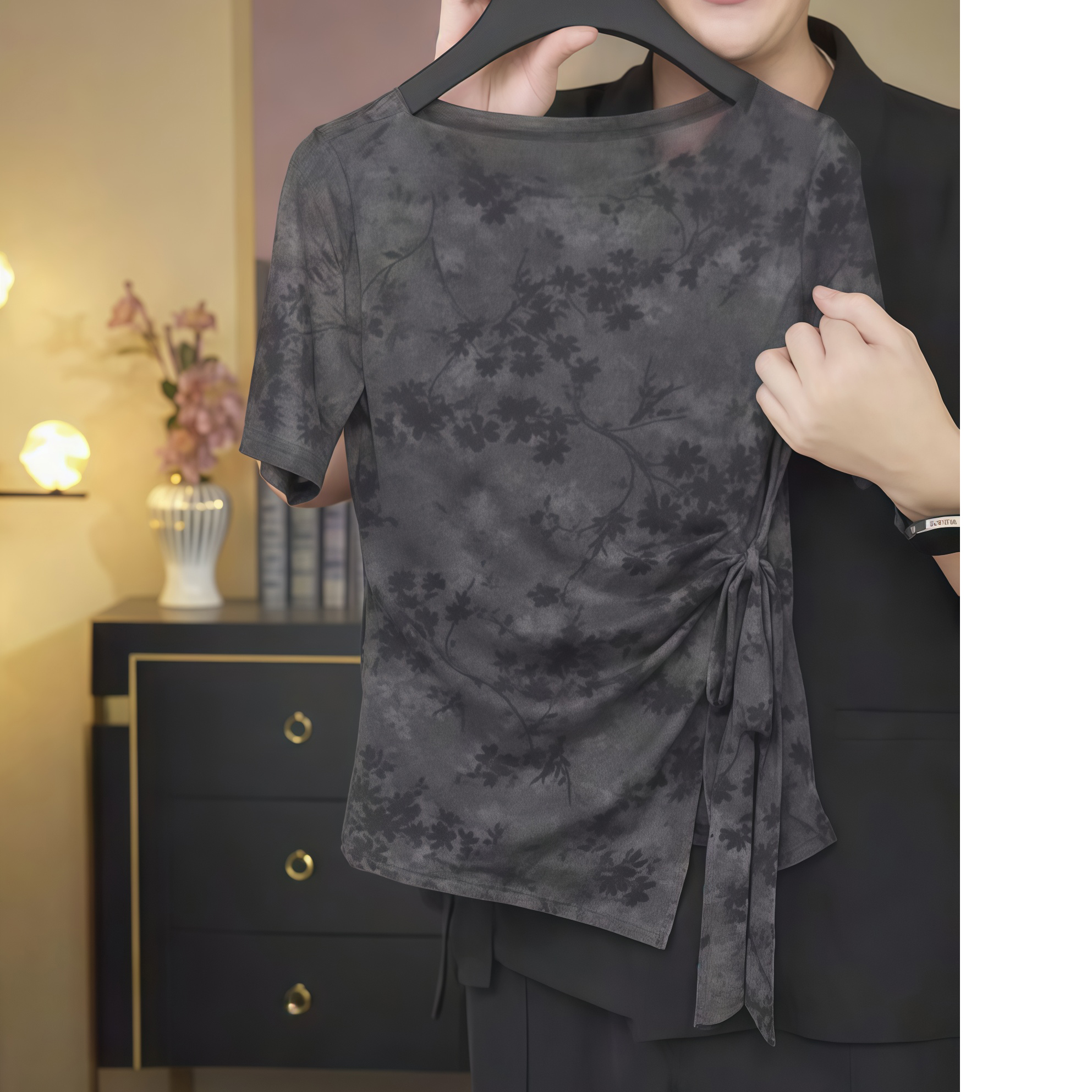 【墨枝绕带】2025洋气高级感碎花绑带蝴蝶结短袖网纱T恤女显瘦上衣