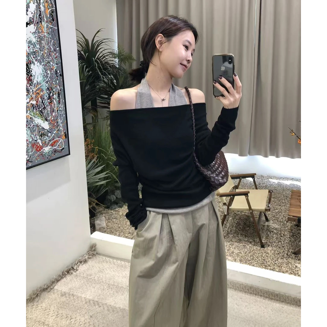 法式松弛感慵懒斜肩假两件挂脖背心2025时尚显瘦毛衣氛围感气质女