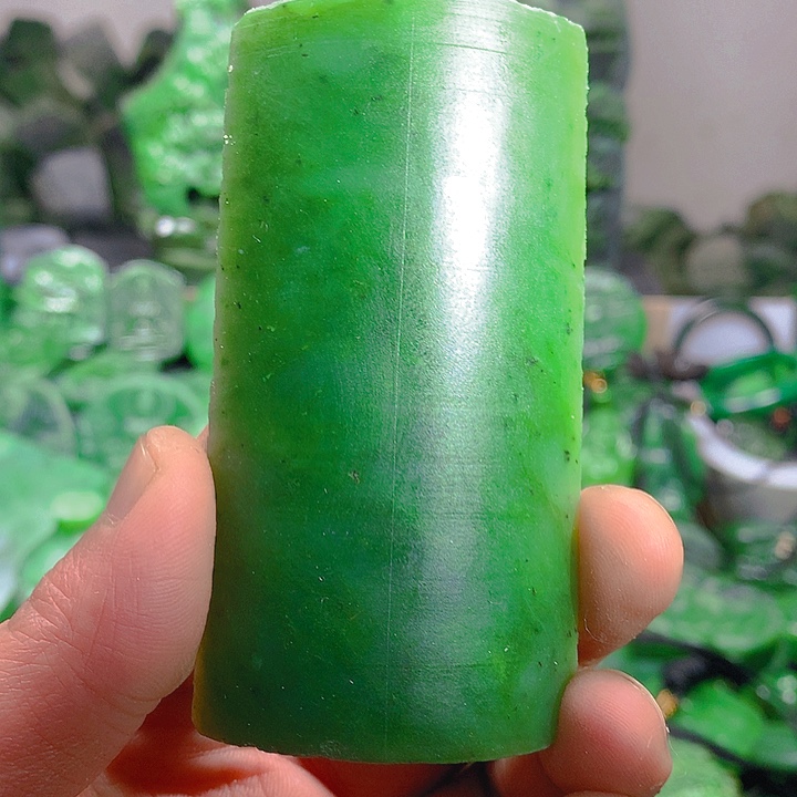 和田玉（碧玉）未镶嵌珠宝半成品