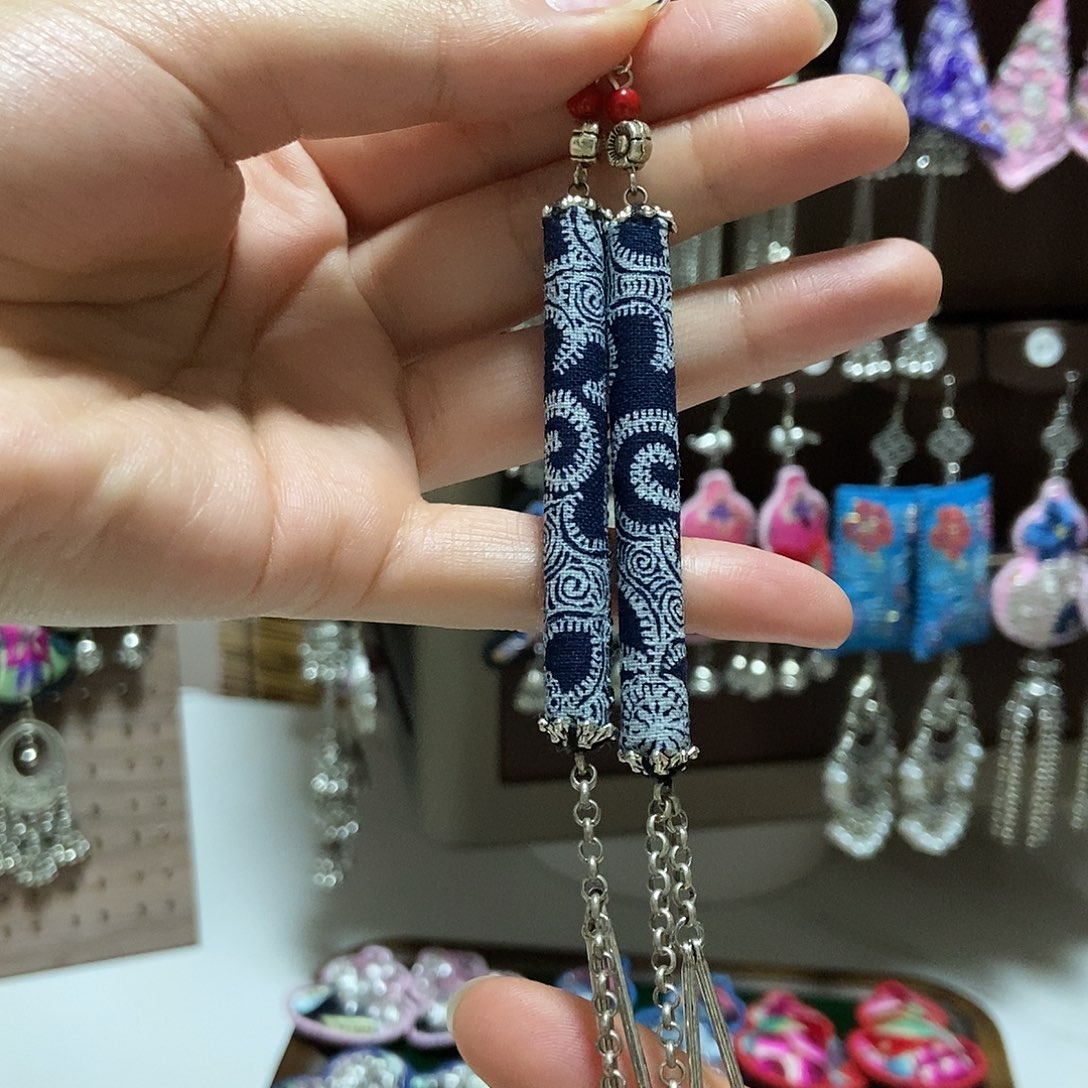 张****织绣耳环耳环耳环