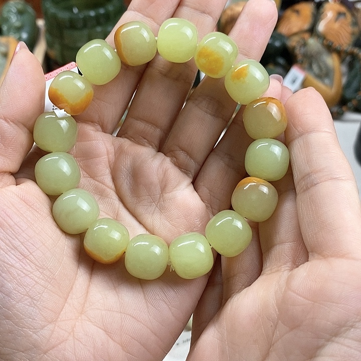 未镶嵌手链和田玉小*