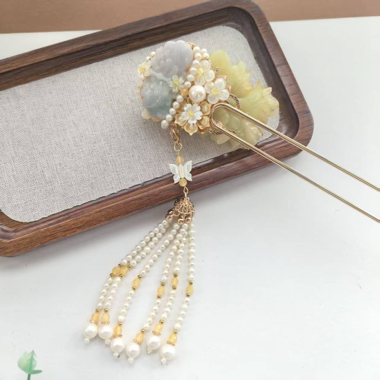 蝶贝复古流苏双面步摇