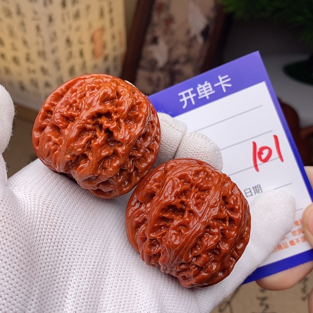 文玩核桃把件43粗筋101