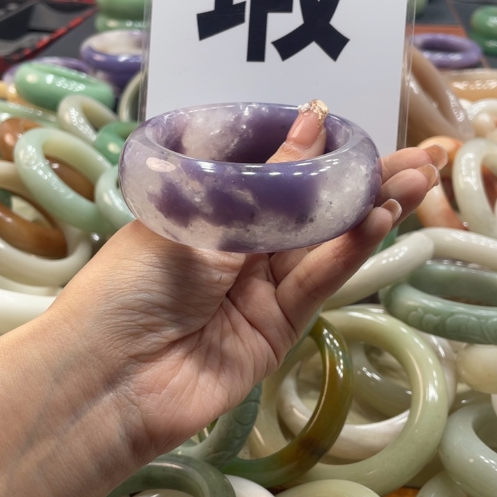 石英质玉未镶嵌珠宝奇石56