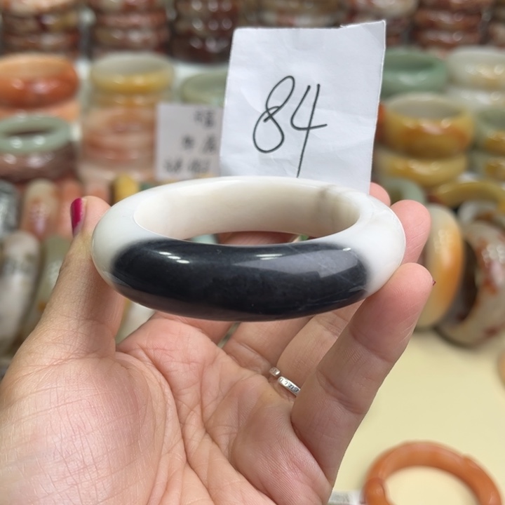 石英质玉微瑕圈52.2未镶嵌