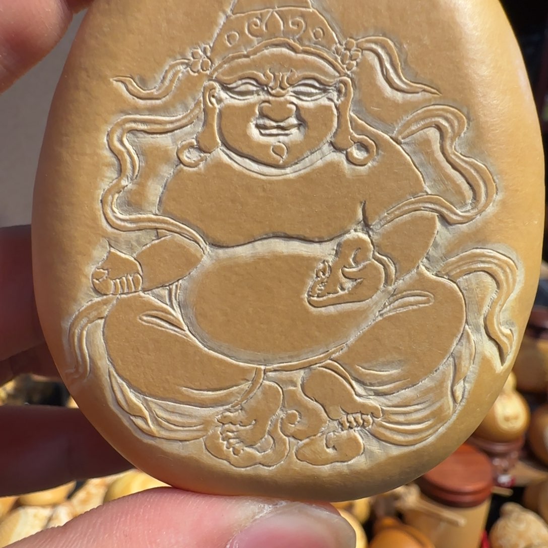 有机玻璃黄财神雕刻