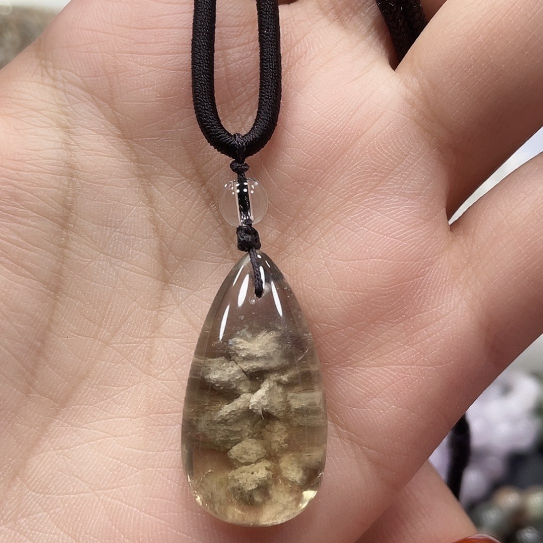 手串未镶嵌水晶白幽灵水滴吊坠