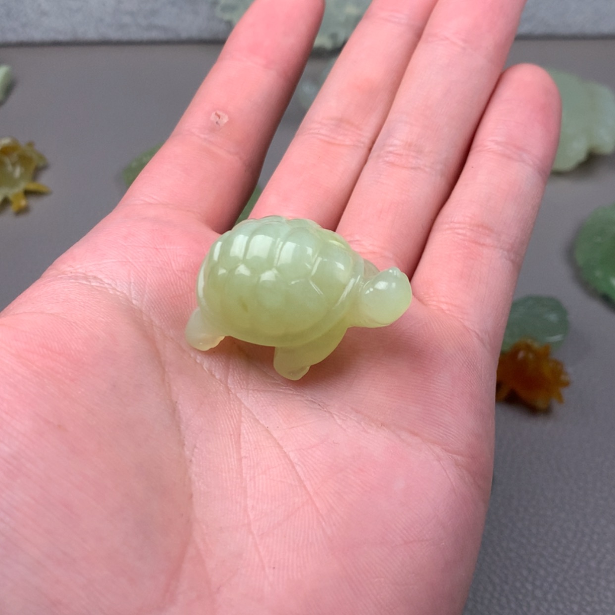 【闪购商品】蛇纹石玉未镶嵌岫玉