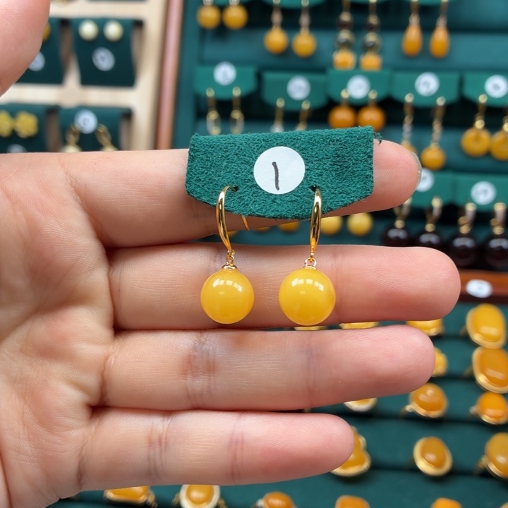 琥珀银S925镶嵌耳饰