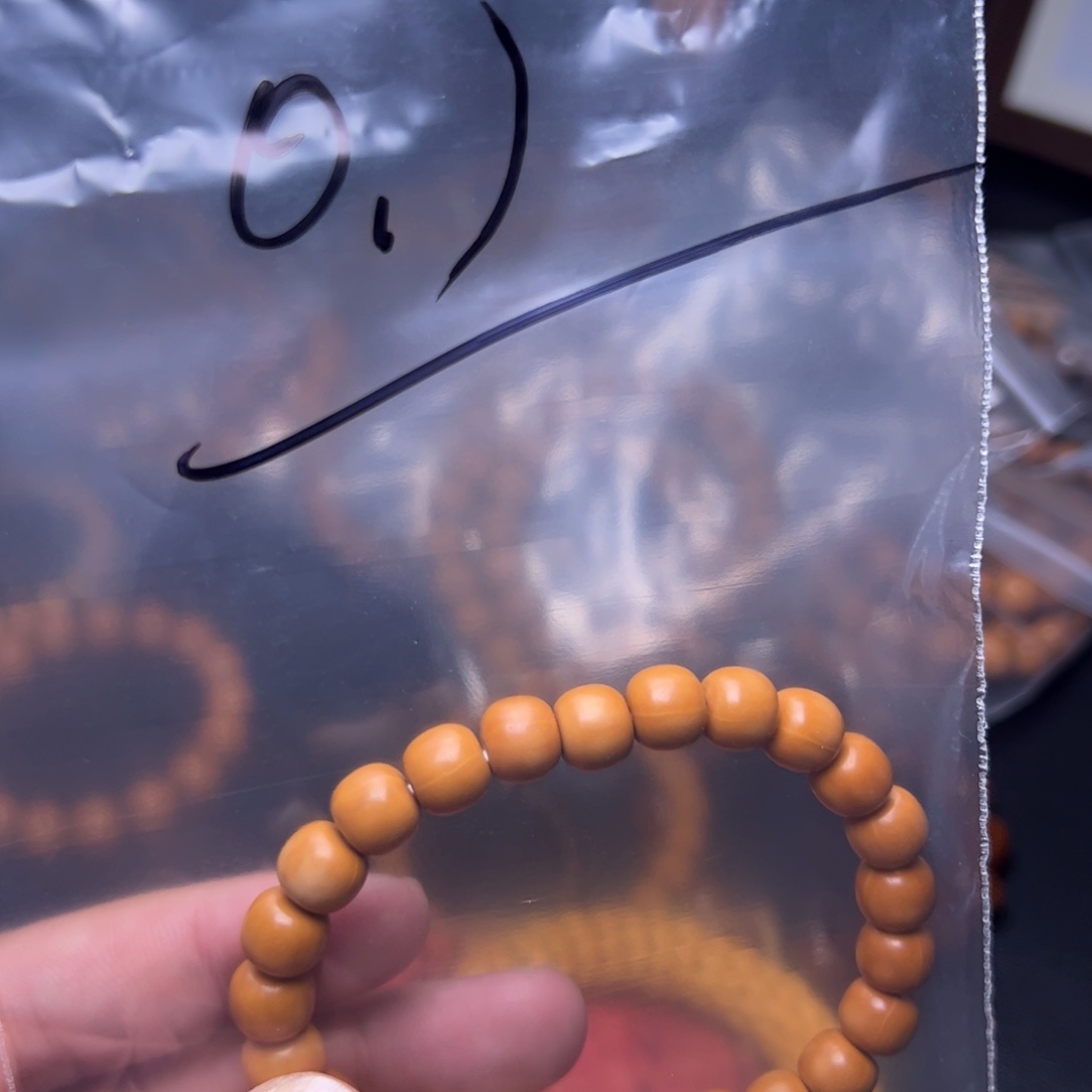 猴头核桃吊坠啦啦啦