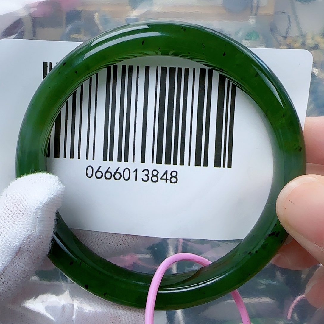 和田玉（碧玉）手镯未镶嵌58