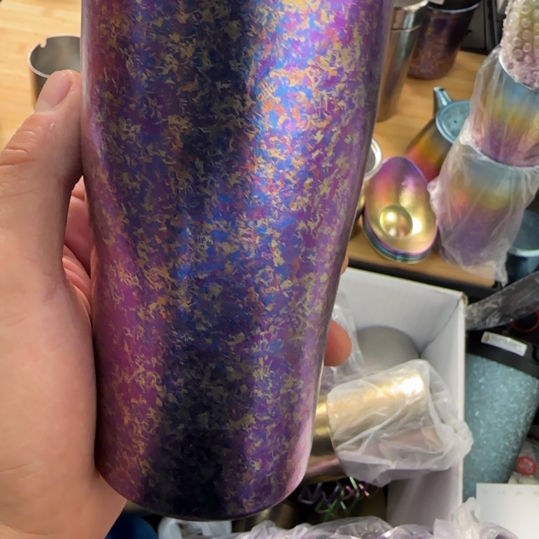 金属一个双层啤酒杯看紫色微瑕