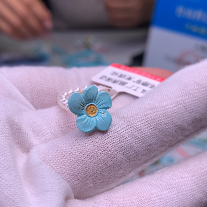 绿松石配饰未镶嵌