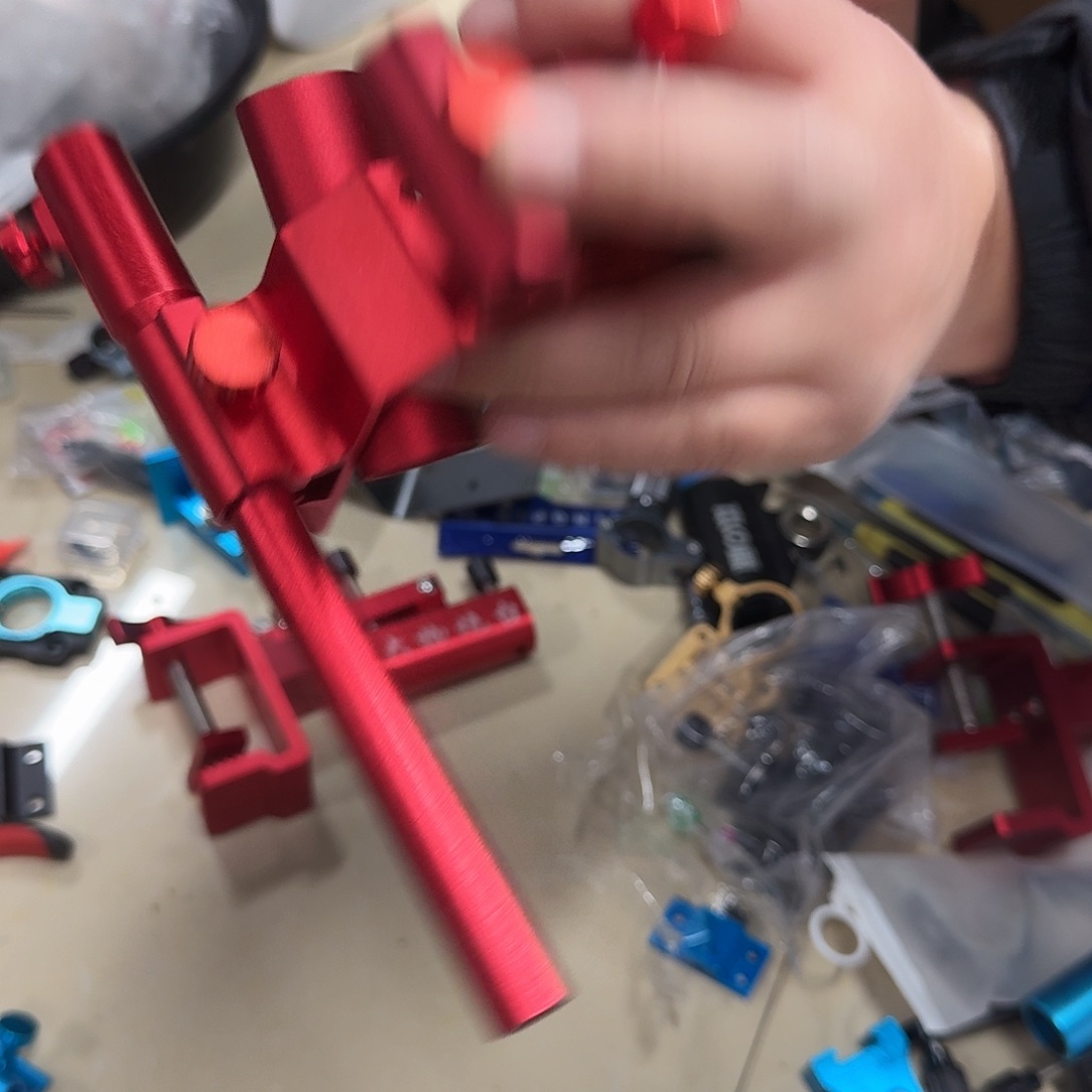 红色钓箱三件套编号23