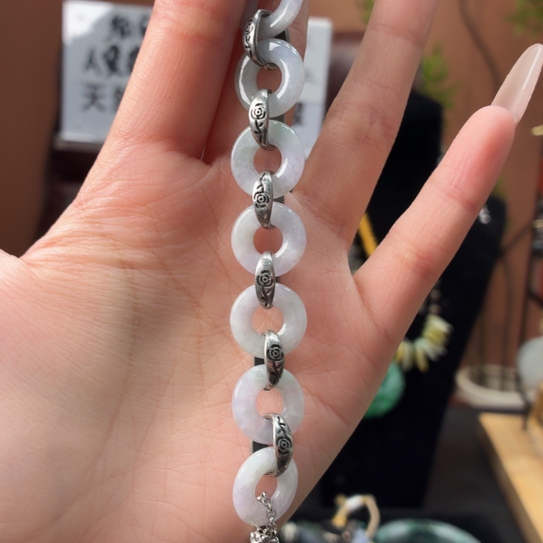 翡翠未镶嵌耳饰手串