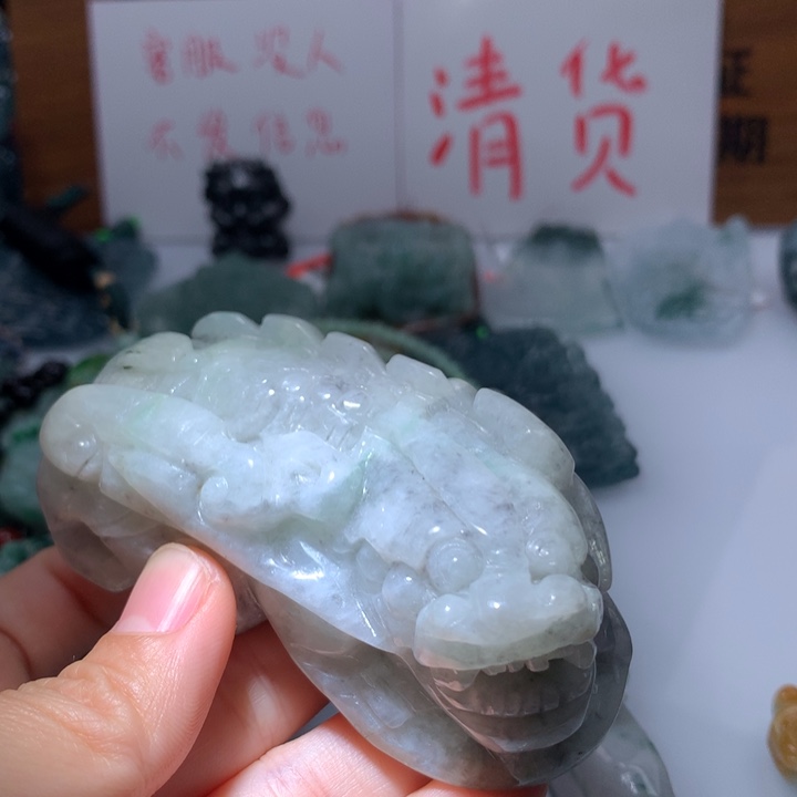 翡翠颈饰未镶嵌保真天然A货翡翠