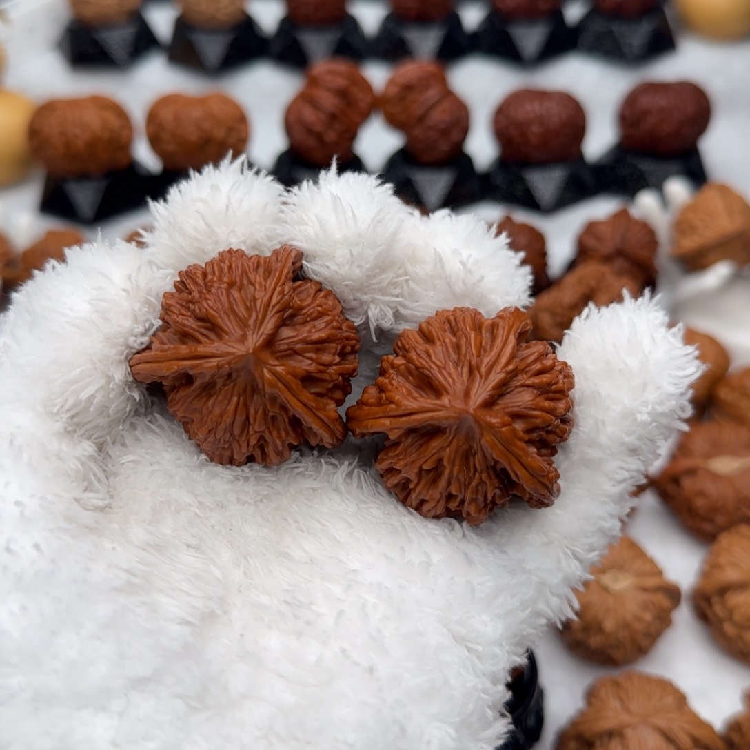 吊坠文玩核桃42虎头奔