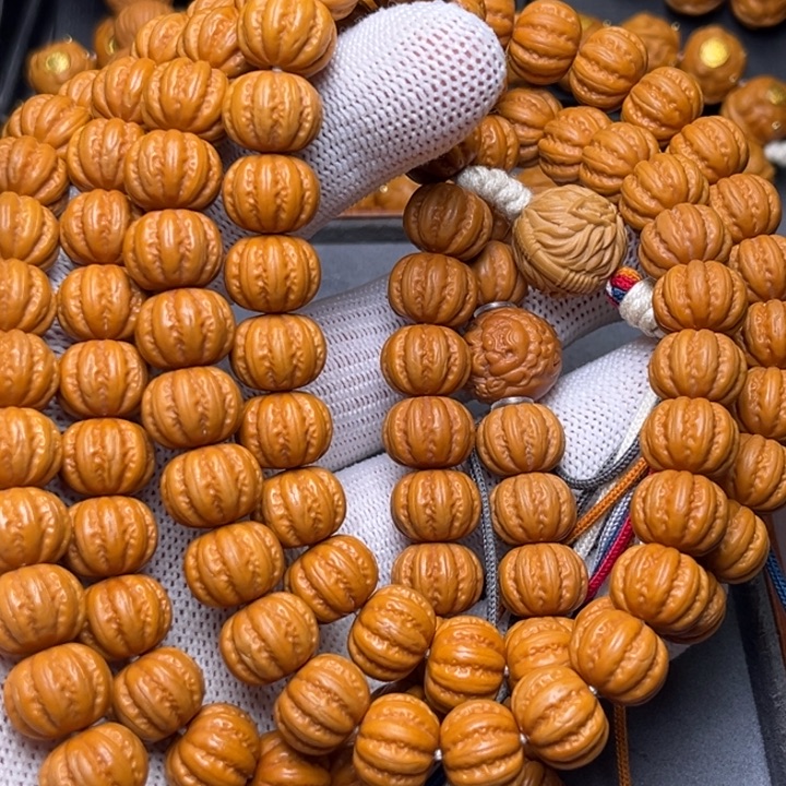 猴头核桃吊坠八凌