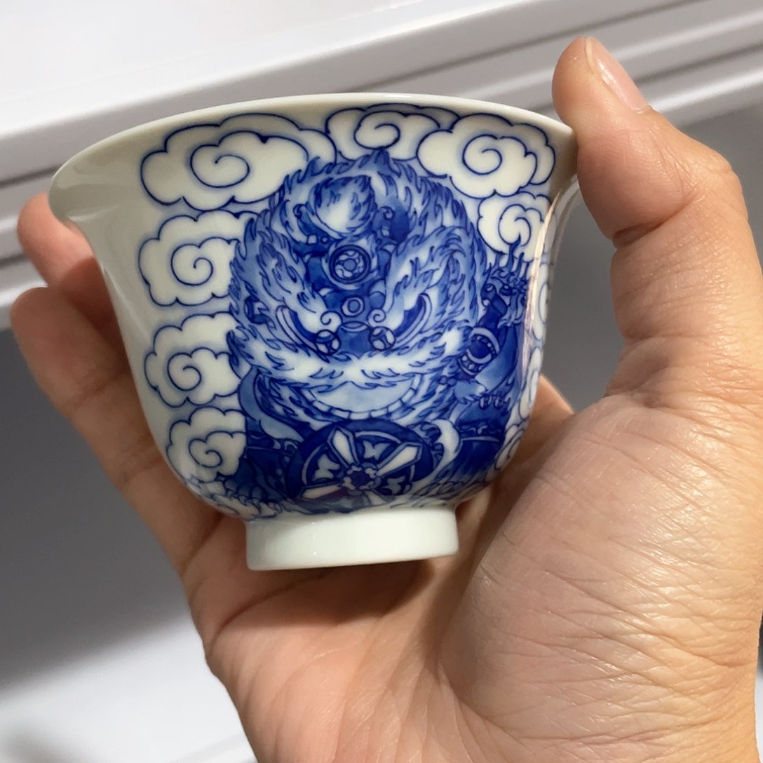 泥藝瓷梦醒狮献瑞图