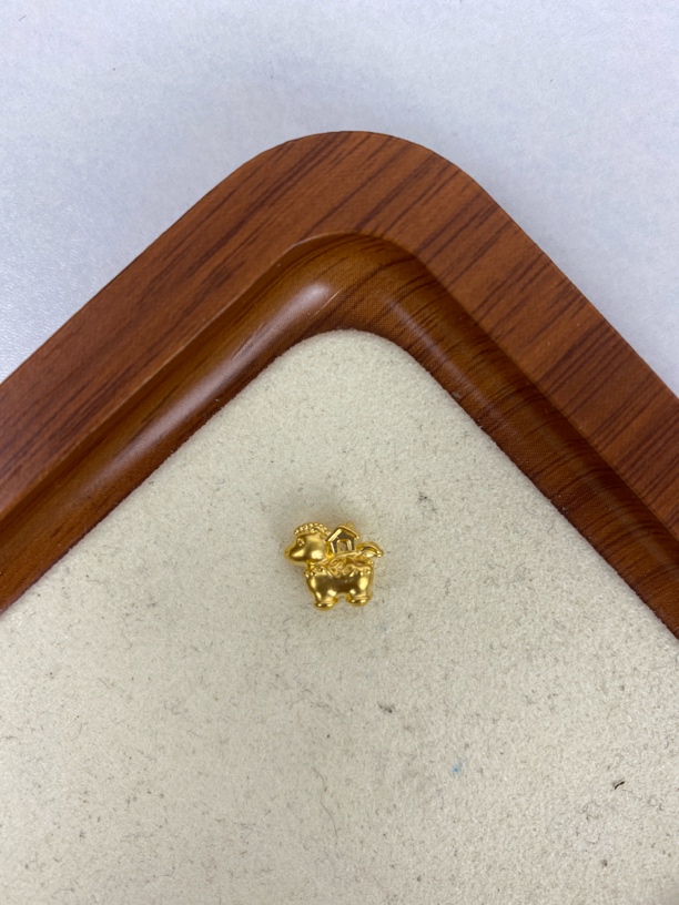 0.21g马上有房足金999，先鉴定后发货黄金配件