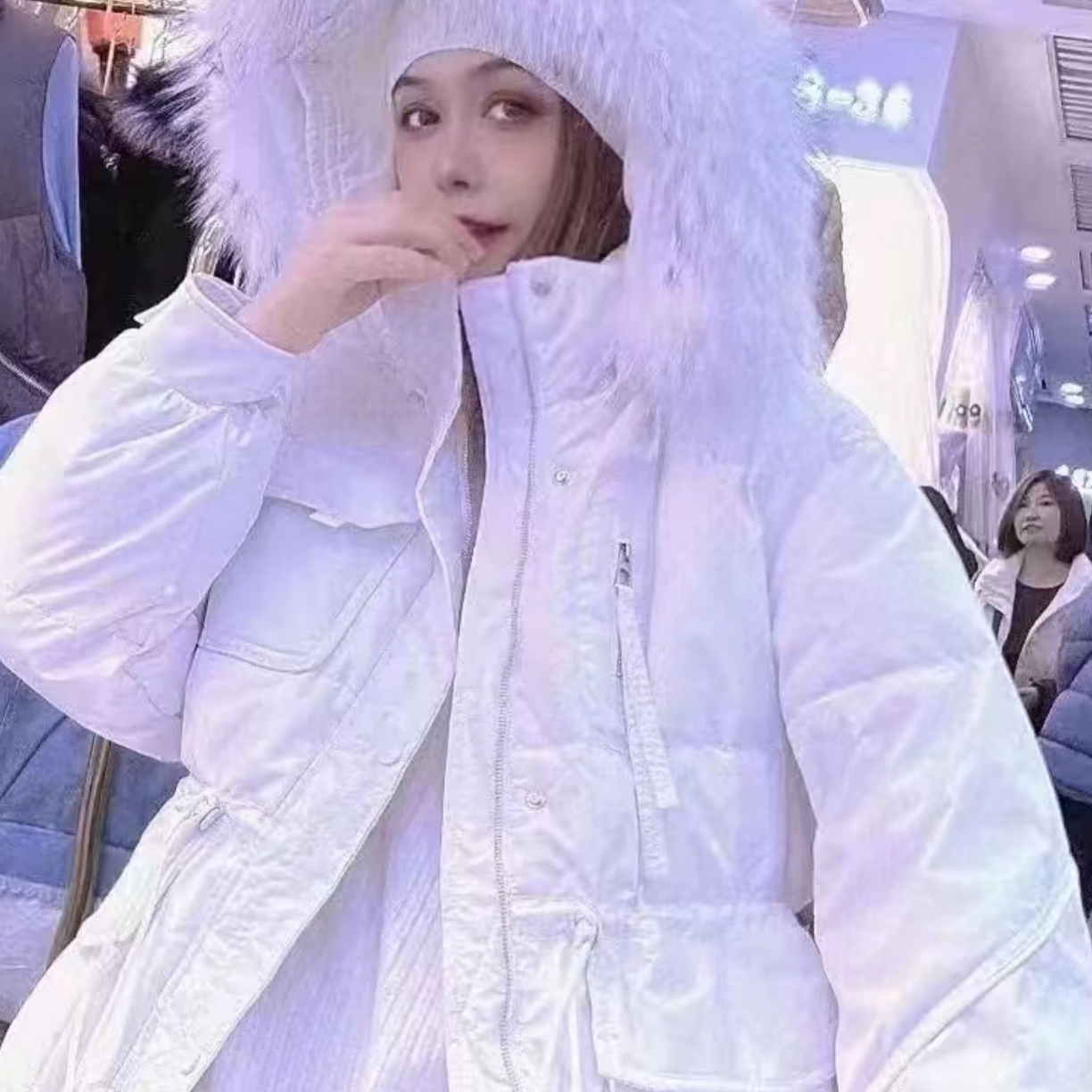 冬季羽绒服抽腰款派克
