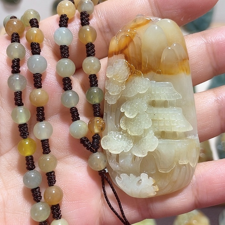 岫玉吊坠(赠链)未镶嵌