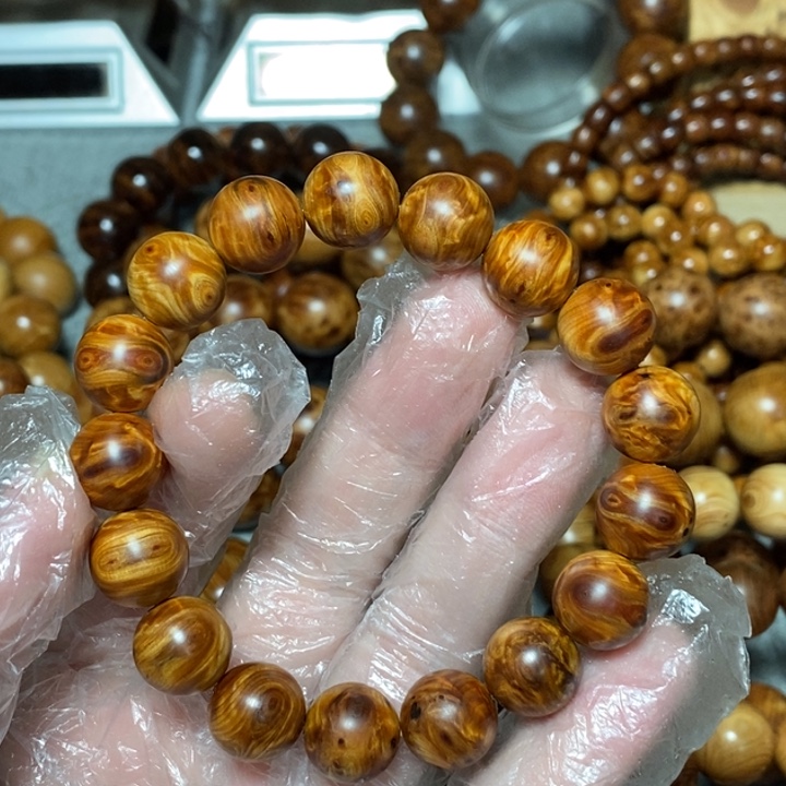 柏木（崖柏）太行崖柏鬼脸对眼龙胆闪电1.2