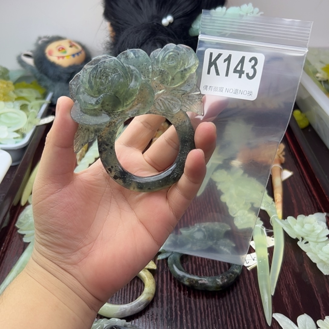 依***尔蛇纹石玉合金发饰